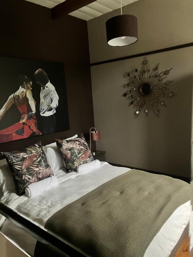 Aloe Cottage - 2 Bedroom Станфорд Экстерьер фото